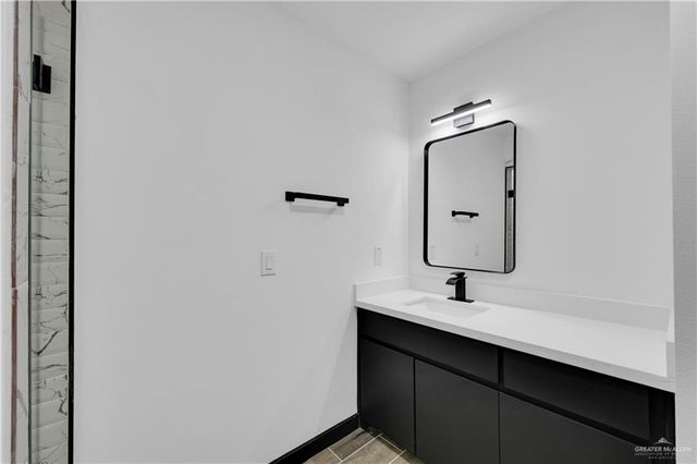 612 S 21st Street, Donna, TX 78537