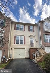 13 BARCLAY DR, Hockessin, DE 19707
