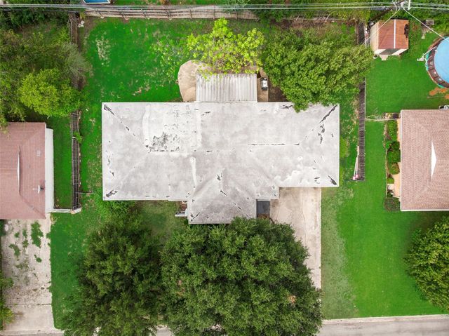 3812 Springbranch Drive, Benbrook, TX 76116