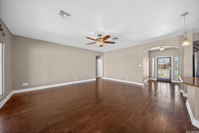 1768 STONEHAVEN, Pleasanton, TX 78064