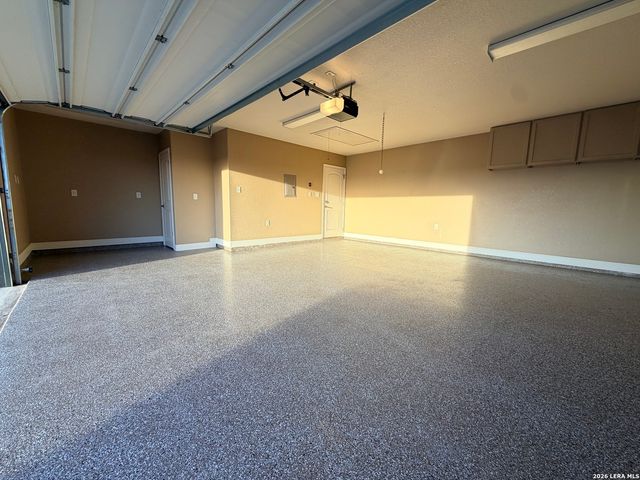 1768 STONEHAVEN, Pleasanton, TX 78064