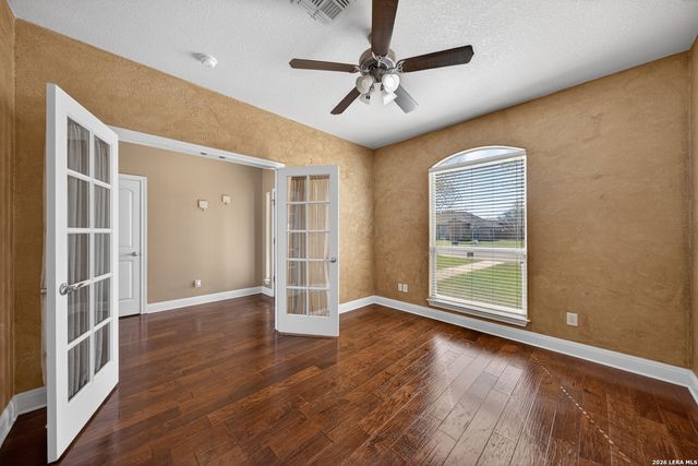 1768 STONEHAVEN, Pleasanton, TX 78064