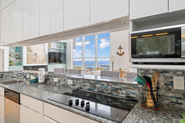 310 Ariola Dr, Pensacola Beach, FL 32561