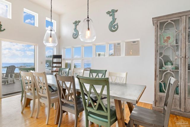 310 Ariola Dr, Pensacola Beach, FL 32561