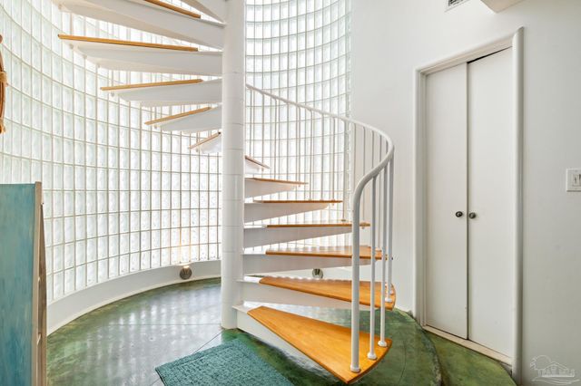 310 Ariola Dr, Pensacola Beach, FL 32561