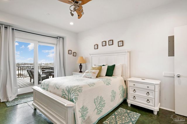 310 Ariola Dr, Pensacola Beach, FL 32561