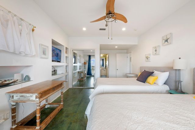 310 Ariola Dr, Pensacola Beach, FL 32561