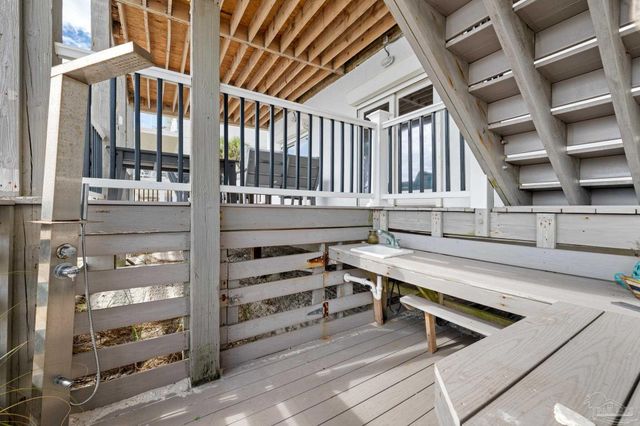 310 Ariola Dr, Pensacola Beach, FL 32561