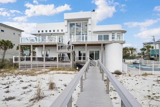 310 Ariola Dr, Pensacola Beach, FL 32561