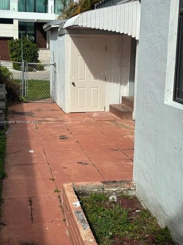 420 88th St 0, Surfside, FL 33154