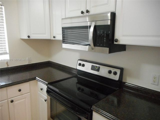 420 88th St 0, Surfside, FL 33154