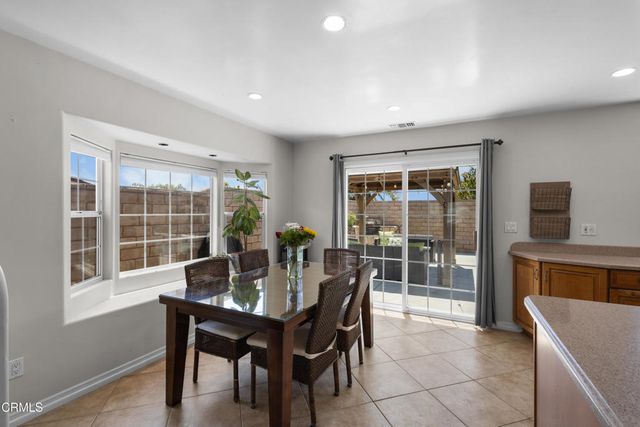 318 N Steckel Drive, Santa Paula, CA 93060