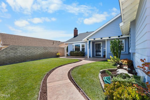 318 N Steckel Drive, Santa Paula, CA 93060