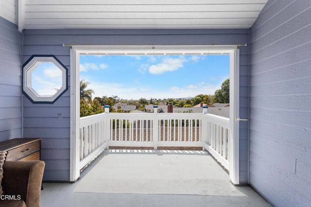 318 N Steckel Drive, Santa Paula, CA 93060
