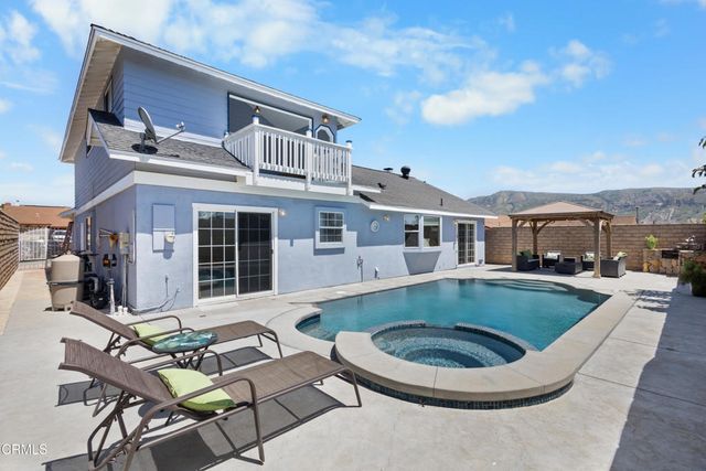 318 N Steckel Drive, Santa Paula, CA 93060