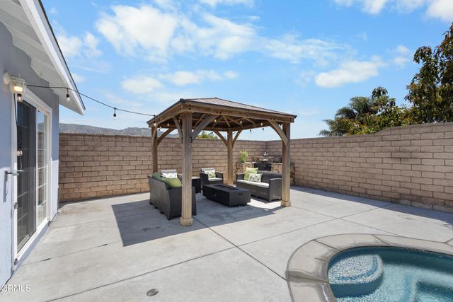 318 N Steckel Drive, Santa Paula, CA 93060