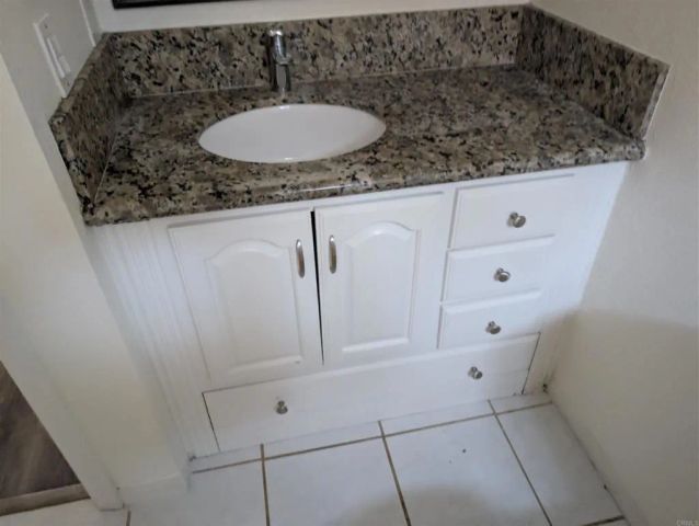 1641 Pentecost Way 2, San Diego, CA 92105