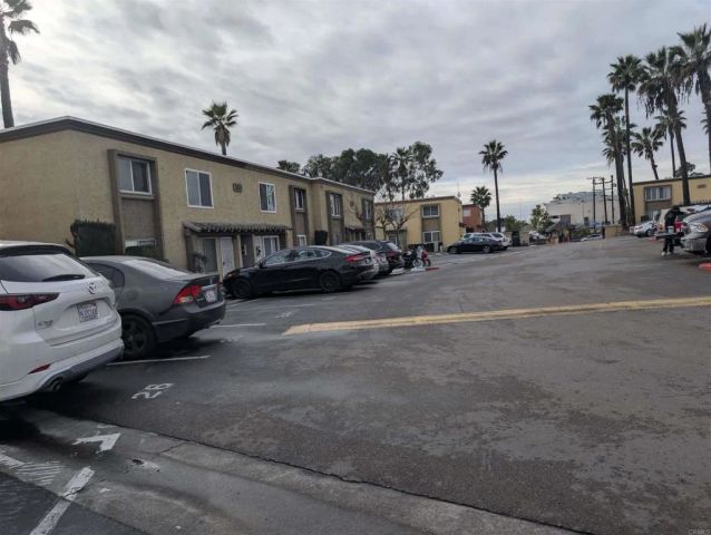 1641 Pentecost Way 2, San Diego, CA 92105