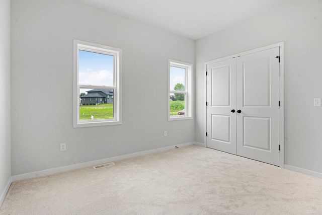 301 Michelle Lane, Cottage Grove, WI 53527