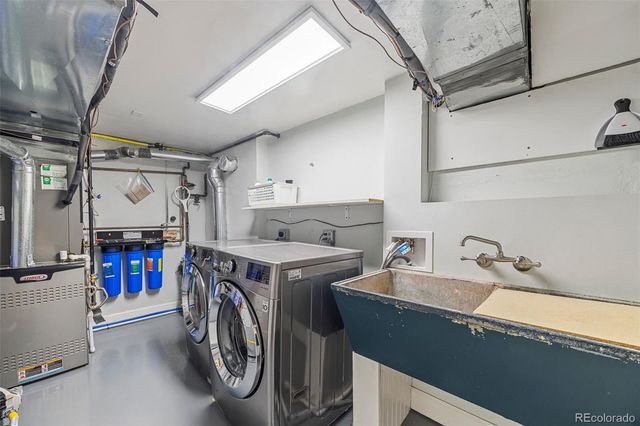 515 Grape Street, Denver, CO 80220