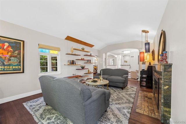515 Grape Street, Denver, CO 80220