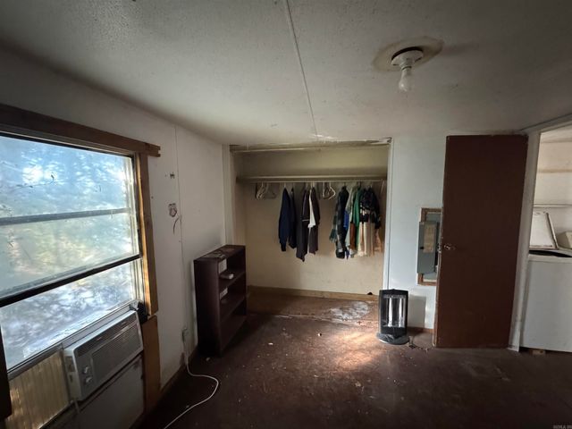 112 Breezy Lane, Hatfield, AR 71945