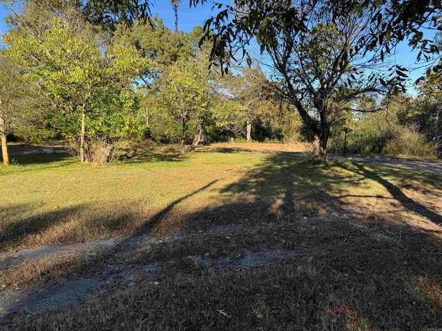 112 Breezy Lane, Hatfield, AR 71945