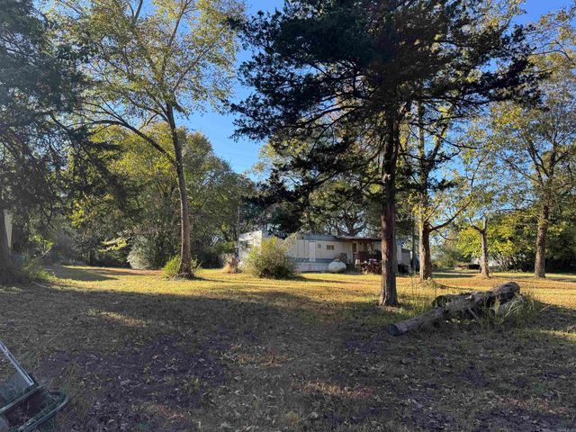 112 Breezy Lane, Hatfield, AR 71945