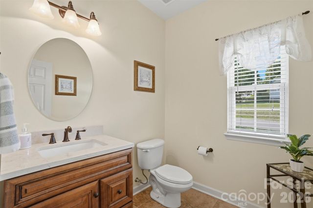 1464 Moss Creek Drive, Harrisburg, NC 28075