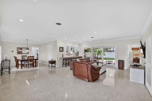 1206 DOLPHIN Road, Singer Island, FL 33404