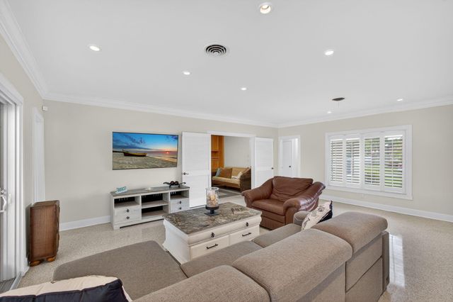 1206 DOLPHIN Road, Singer Island, FL 33404