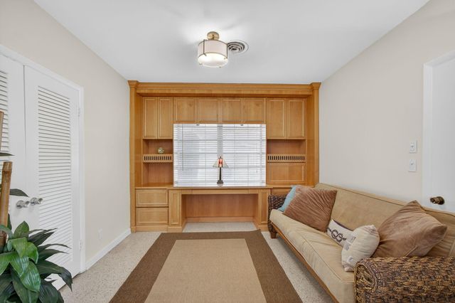 1206 DOLPHIN Road, Singer Island, FL 33404