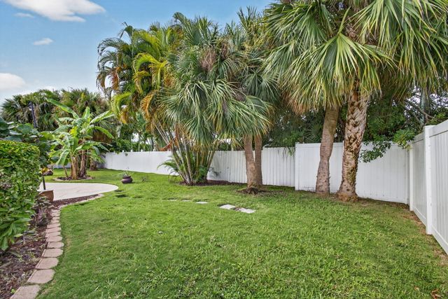 1206 DOLPHIN Road, Singer Island, FL 33404