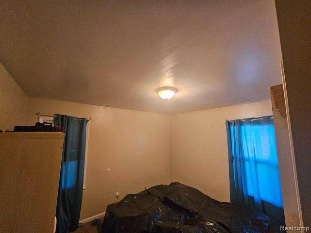 17699 Lennane, Redford, MI 48240