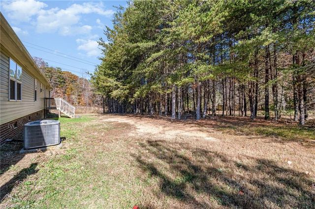 5061 Reid Road, Winston-salem, NC 27107