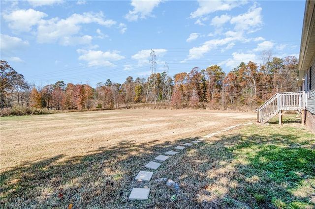 5061 Reid Road, Winston-salem, NC 27107