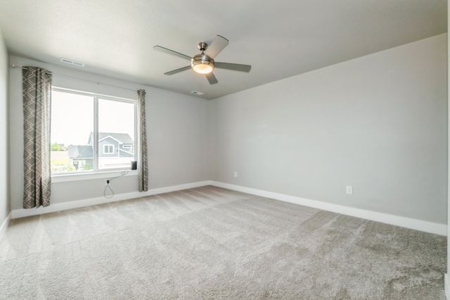 670 SE Drumlin Drive, Waukee, IA 50263