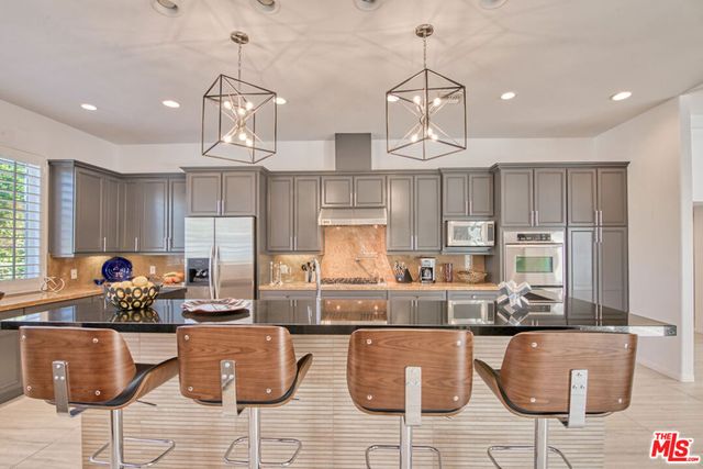 36422 Sandsal Circle, Rancho Mirage, CA 92270