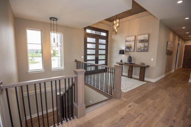 N67W34857 Ireland DRIVE, Oconomowoc, WI 53066