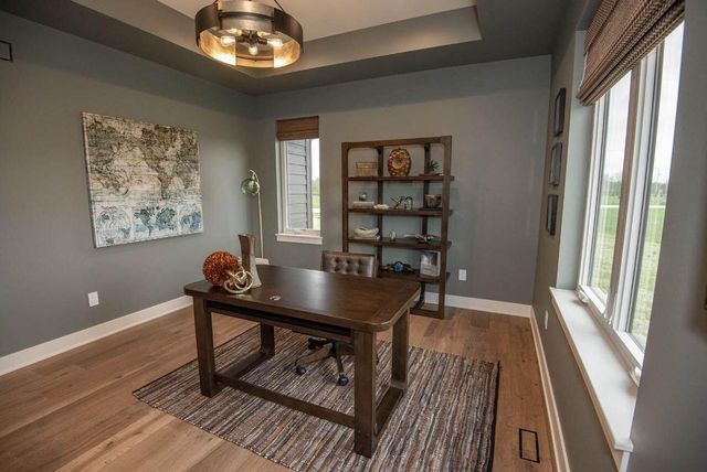 N67W34857 Ireland DRIVE, Oconomowoc, WI 53066