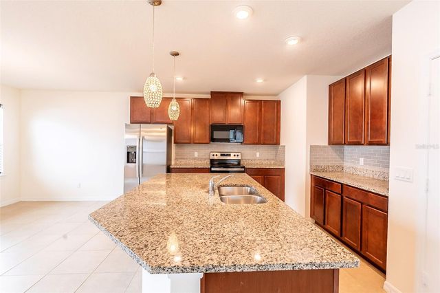 2905 SUMMER GREEN TRAIL, Kissimmee, FL 34744
