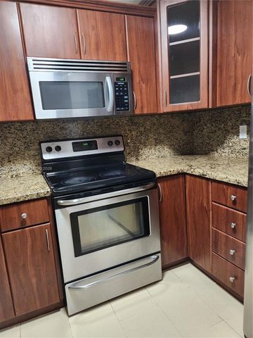 6485 SW 129th Ave, Miami, FL 33183