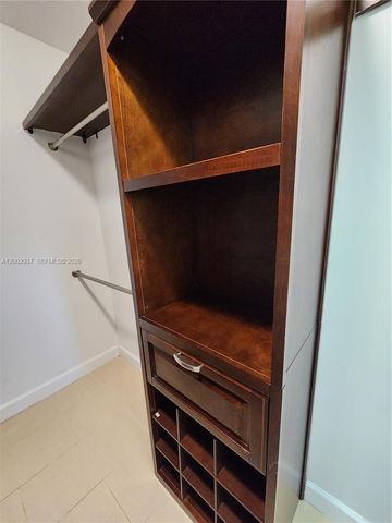 6485 SW 129th Ave, Miami, FL 33183