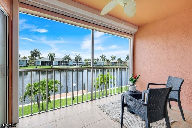 4550 SE 5th PL 202, Cape Coral, FL 33904