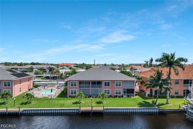4550 SE 5th PL 202, Cape Coral, FL 33904