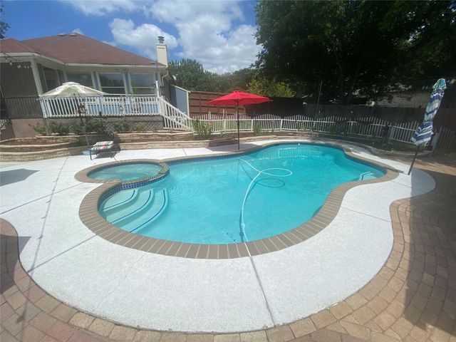 315 Appleton CT, Buda, TX 78610