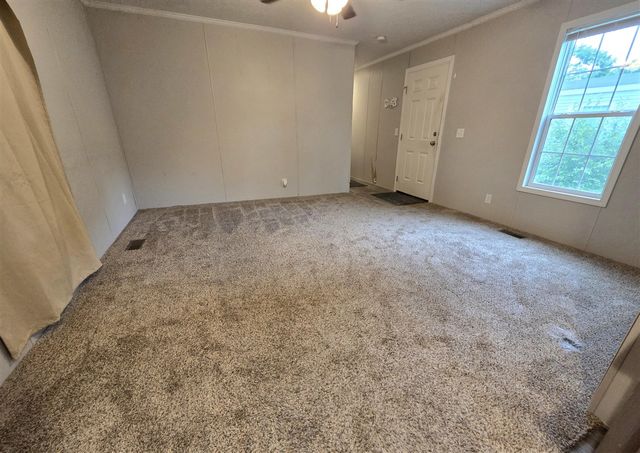 638 Courtland Lane, Muskegon, MI 49442