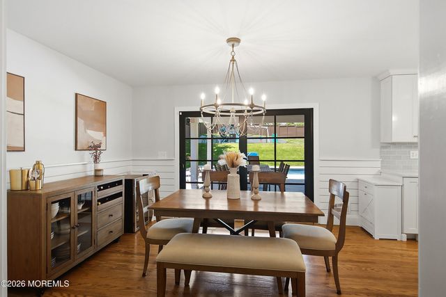 25 Crane Court, Middletown, NJ 07748