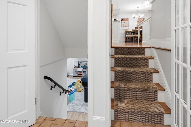 25 Crane Court, Middletown, NJ 07748