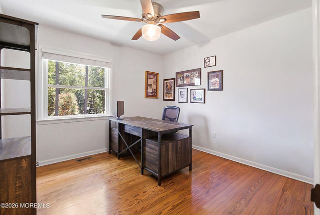 25 Crane Court, Middletown, NJ 07748